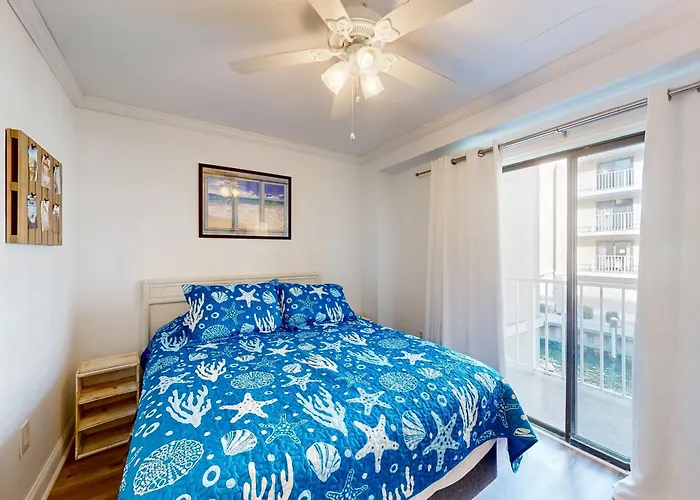 Apartment Wight Bay South 253